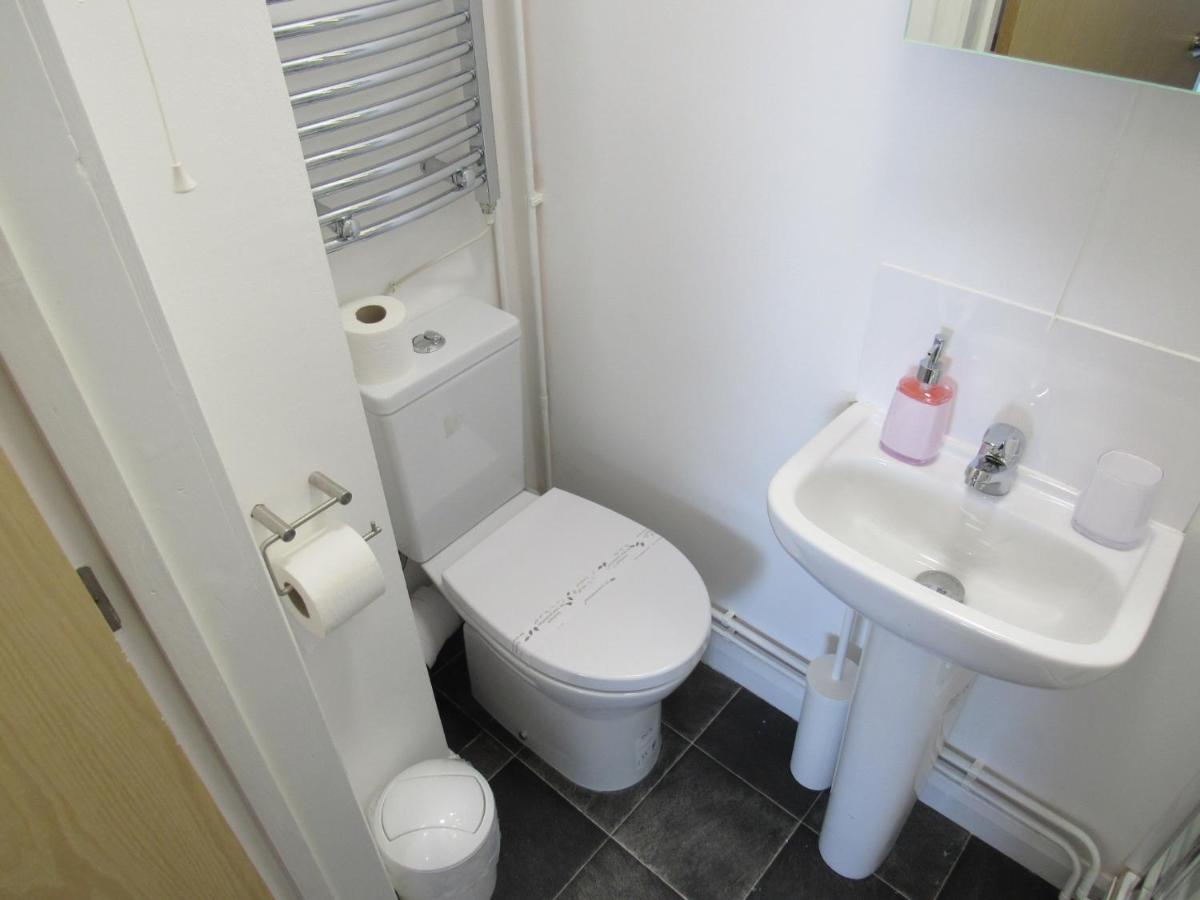 The Cambridge Suites - Tas Accommodations Esterno foto